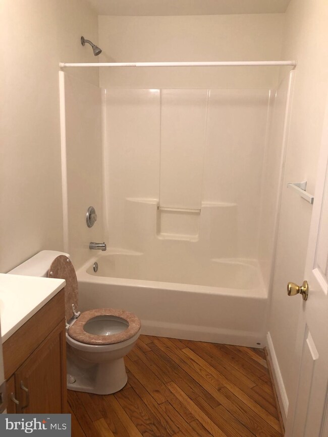 699 Ferry Cut Off St unit 703, New Castle, DE 19720 - photo 5