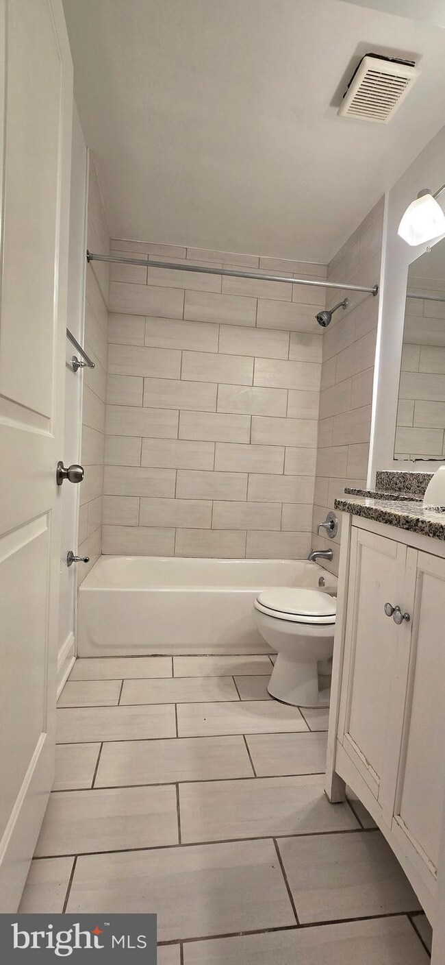 1316 Spring Rd NW unit 103, Washington, DC 20010 - photo 3