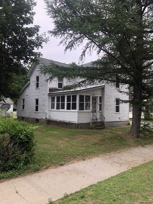 36 Hamilton Ave, Corinth, NY 12822 - photo 2