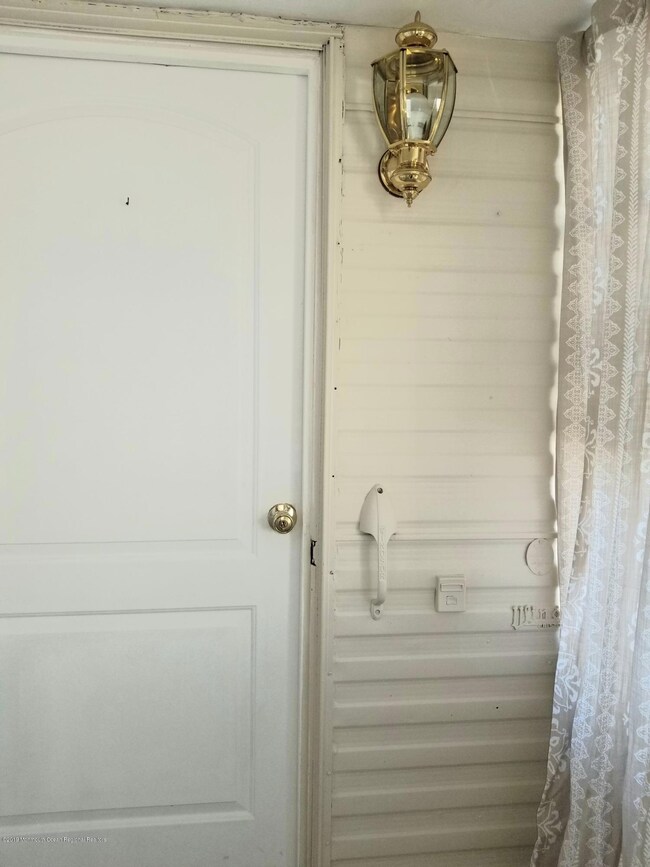 BAYSHORE FOYER DOOR