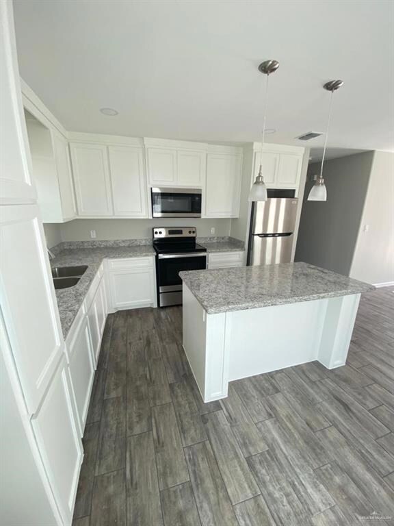 3409 Sahara Dr unit 3, Edinburg, TX 78541 - photo 7