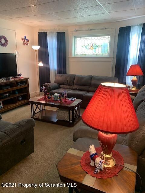 217 Delaware Ave, Olyphant, PA 18447 - photo 5