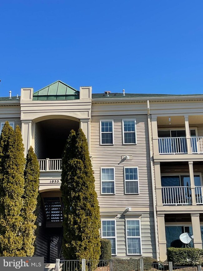 1055 Gardenview Loop, Woodbridge, VA 22191 - photo 2