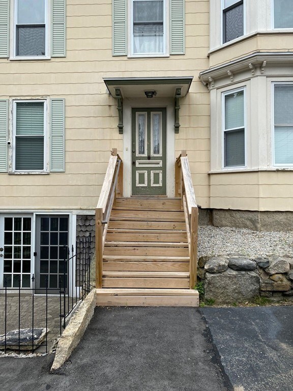 111 Main St unit 2, Upton, MA 01568 - photo 4