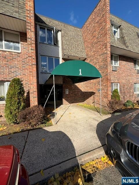 1 Simone Place unit 2F, Bergenfield, NJ 07621 - photo 3