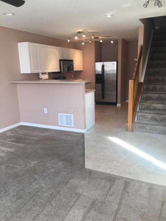 6528 Crab Apple Dr unit 1-6528, Canal Winchester, OH 43110 - photo 3