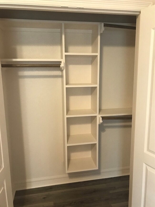 8215 Sealey St unit B, Houston, TX 77088 - photo 4