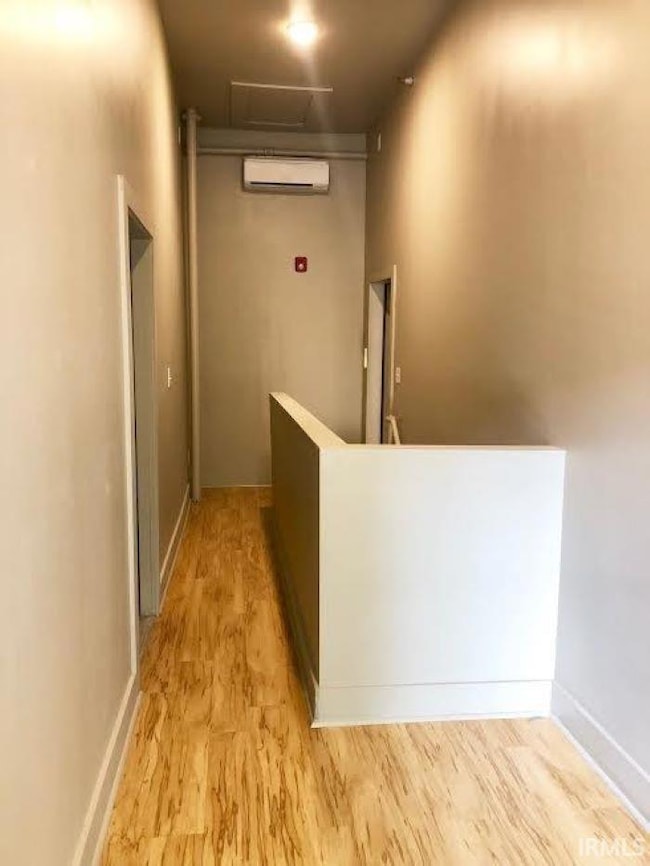 425 N Walnut St, Bloomington, IN 47404 - photo 6