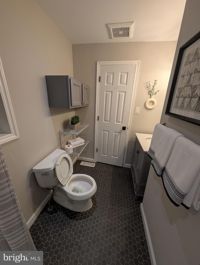 5209 Cedar Rd, Alexandria, VA 22309 - photo 7