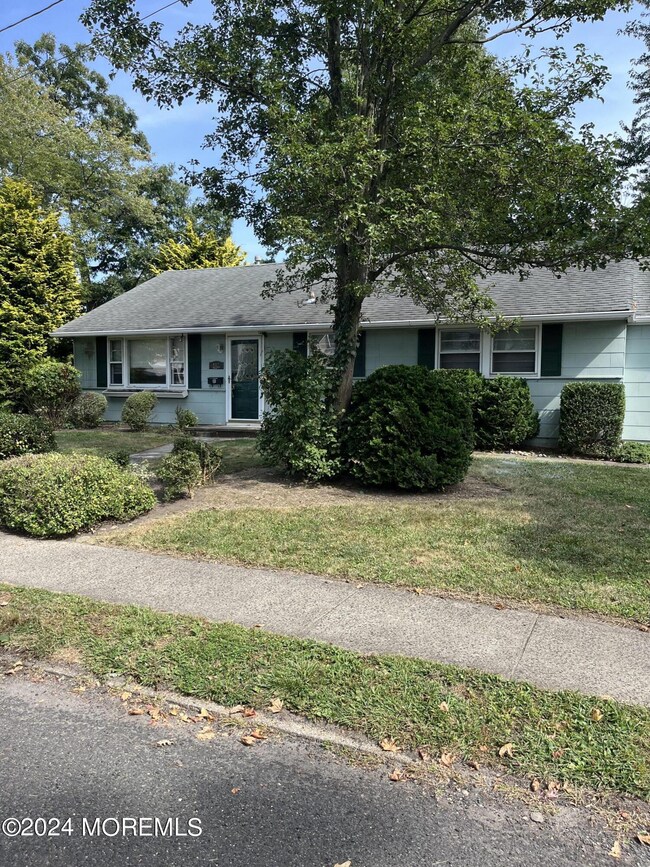 507 Staffa St, Allenhurst, NJ 07711 - photo 2