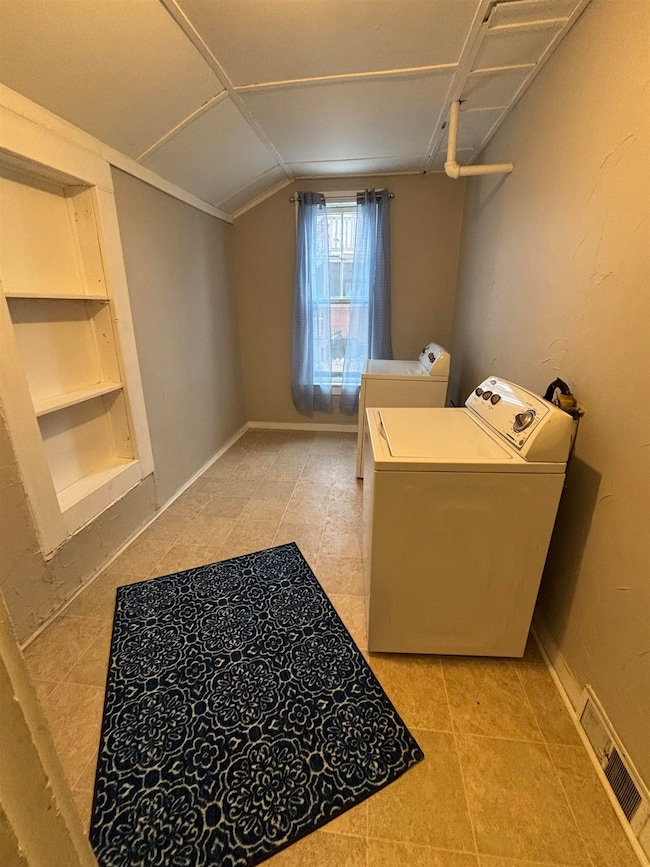 2117 Wyatt Ave, Stevens Point, WI 54481 - photo 6