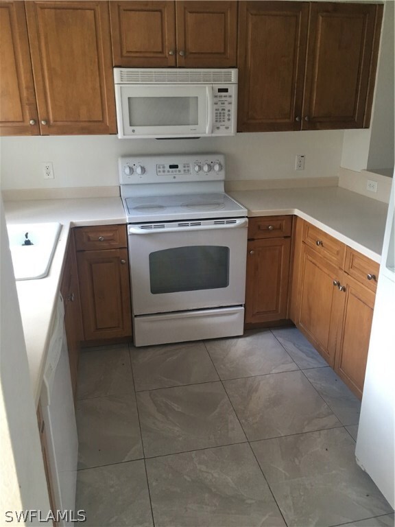 9410 Ivy Brook Run unit 205, Fort Myers, FL 33913 - photo 7