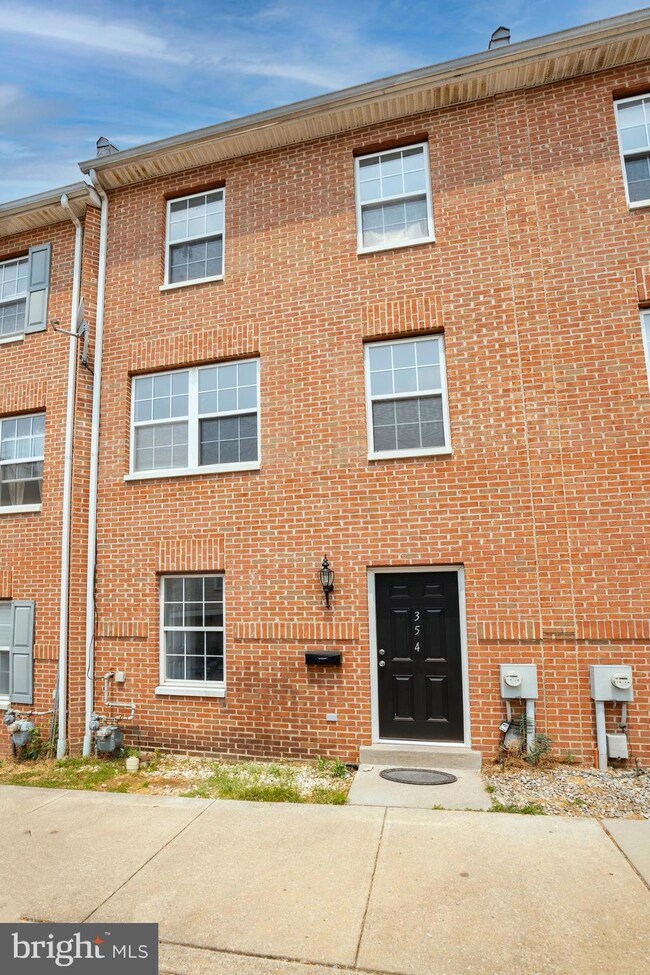 354 E Hector St, Conshohocken, PA 19428 - photo 4