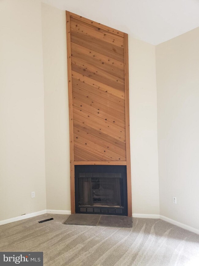 4410 Sylvan Dr, Reading, PA 19606 - photo 4