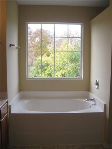 51 Fawn Creek Pass unit 28, Nashville, TN 37214 - photo 4