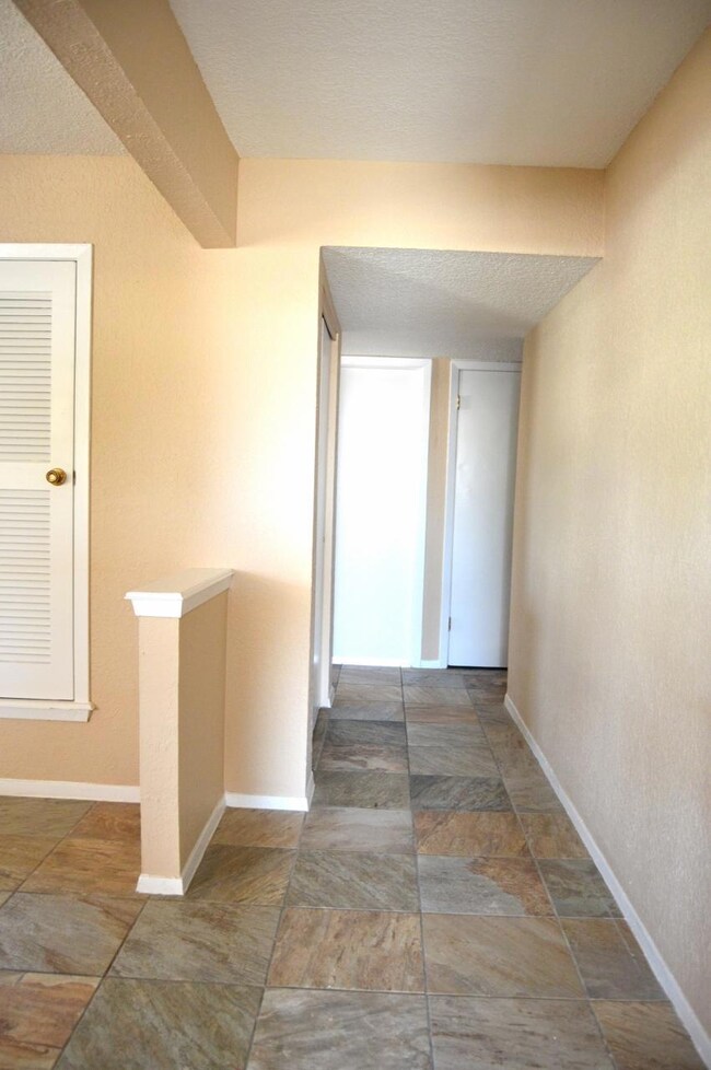10429 Shannon Place unit 10431, El Paso, TX 79925 - photo 7