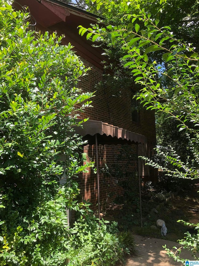 1037 Avocado Dr, Birmingham, AL 35214 - photo 3