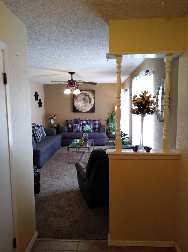 1560 Catham Cir, Horizon City, TX 79928 - photo 5