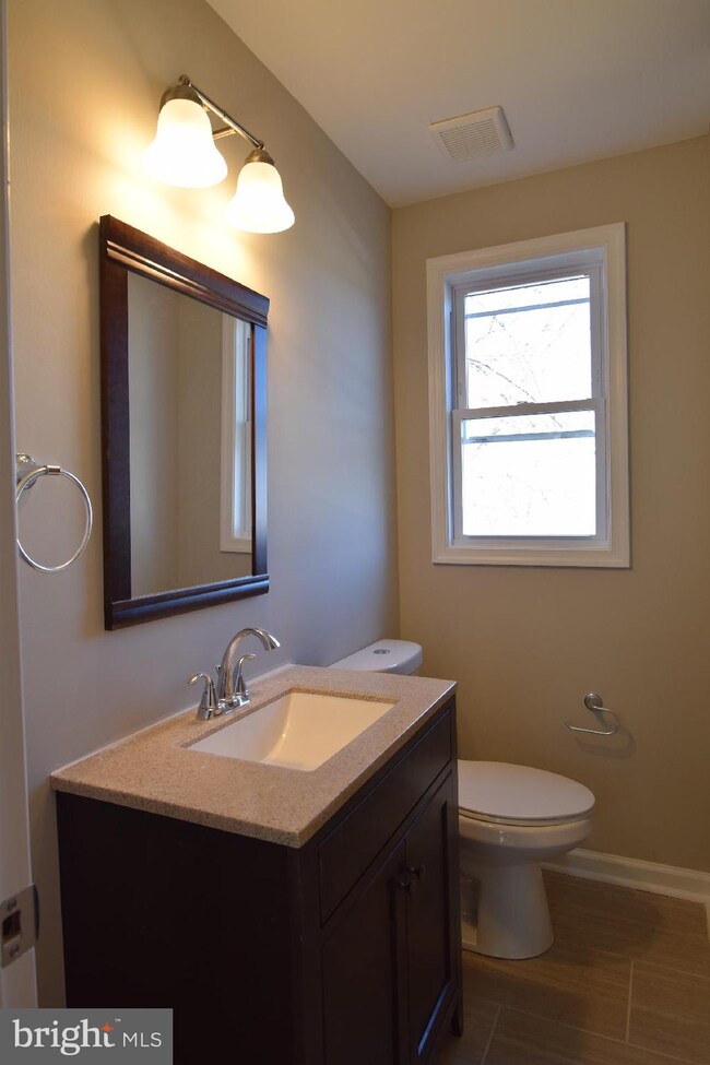 5400 Blaine St NE, Washington, DC 20019 - photo 6