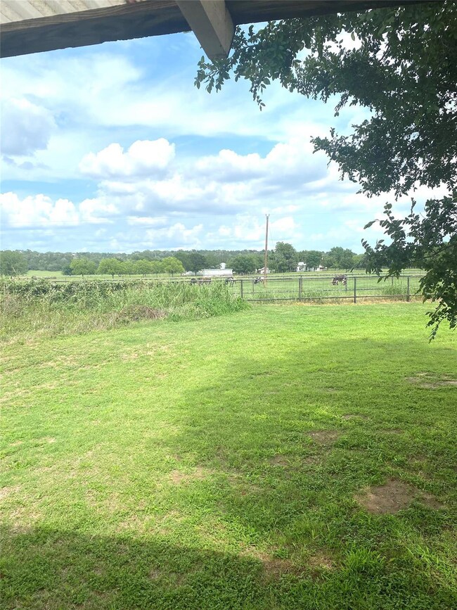 View of yard featuring a rural view