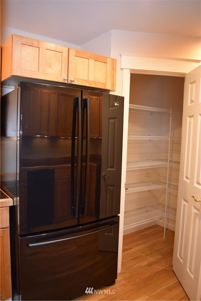 160 E Soderberg Rd unit L33, Allyn, WA 98524 - photo 5