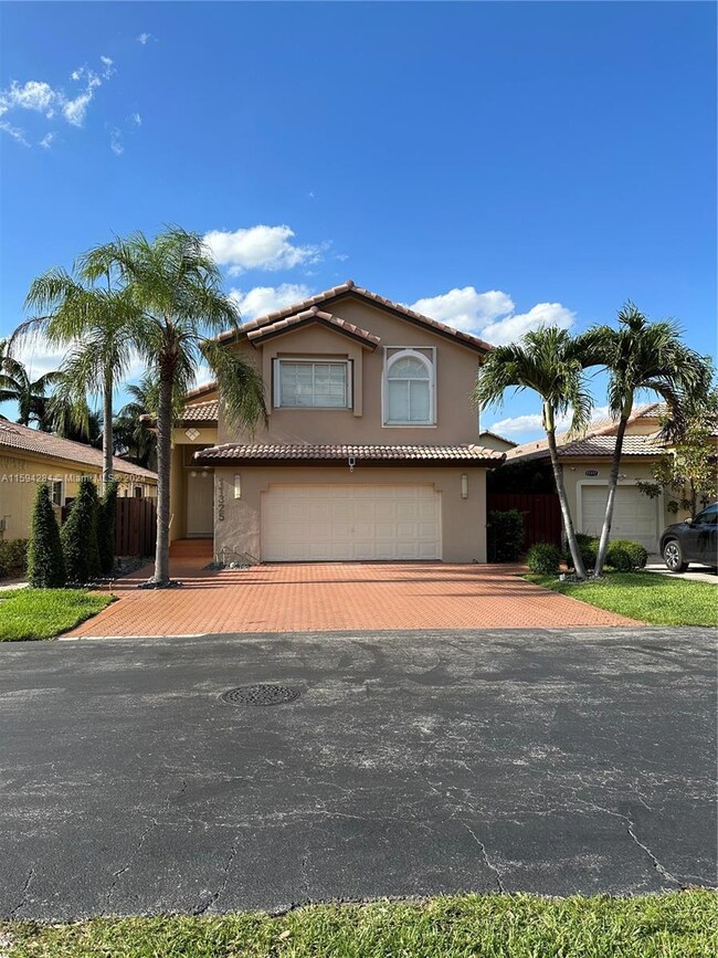 11325 NW 50th Terrace, Doral, FL 33178 - photo 2