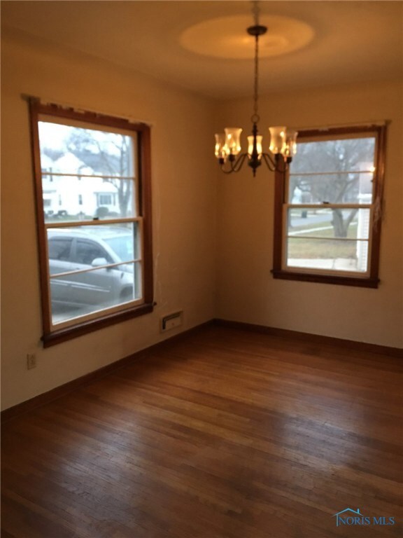 3750 Sherbrooke Rd, Toledo, OH 43613 - photo 5