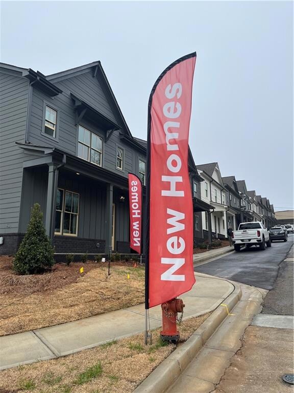 5603 Pine St, Flowery Branch, GA 30542 - photo 4