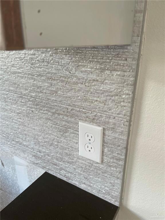 1705 W Broome St unit 1, Edinburg, TX 78541 - photo 7