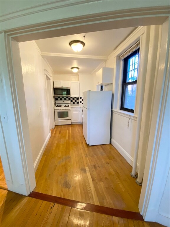 122 Riverway unit 4, Boston, MA 02215 - photo 5