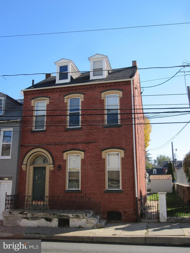 434 Manor St, Lancaster, PA 17603 - photo 4