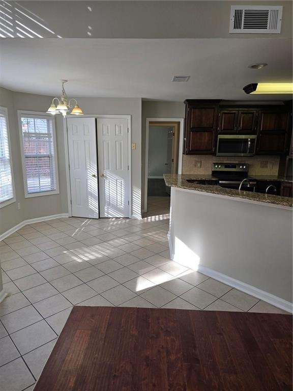 585 Chapel Walk Ln, Lawrenceville, GA 30045 - photo 4