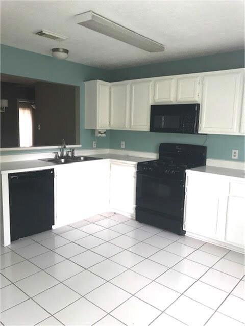 8307 Battleoak Dr unit 67, Houston, TX 77040 - photo 7