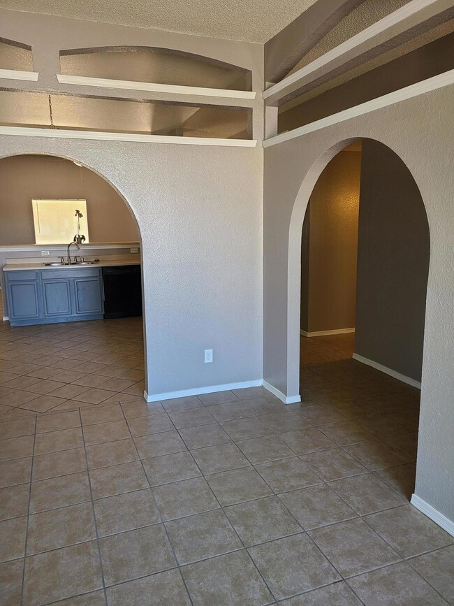 14084 Peter Noyes Dr, El Paso, TX 79928 - photo 6