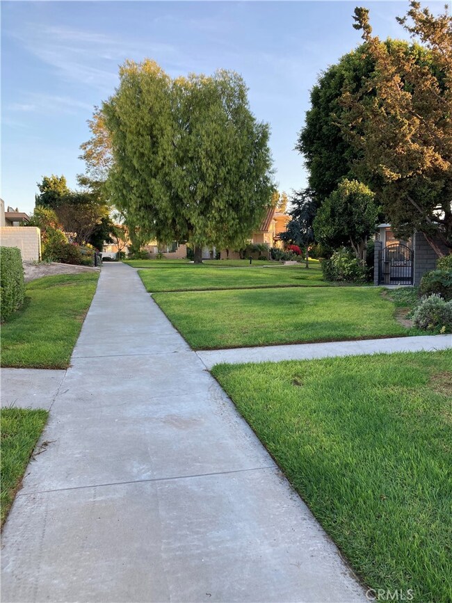 2120 Via Puerta unit N, Laguna Woods, CA 92637 - photo 2