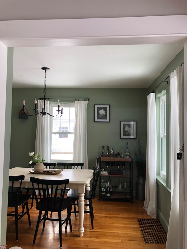 1 Maxham Ave, Nashua, NH 03064 - photo 3