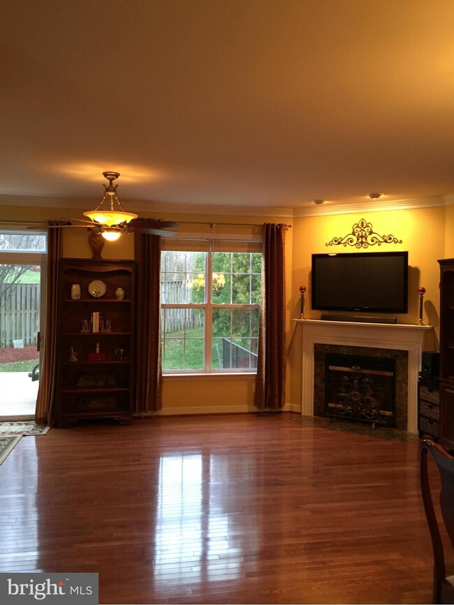 6004 Omega Ln, Manassas, VA 20112 - photo 6