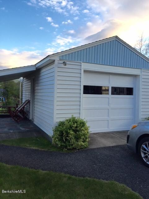 6 Hathaway St, Adams, MA 01220 - photo 2