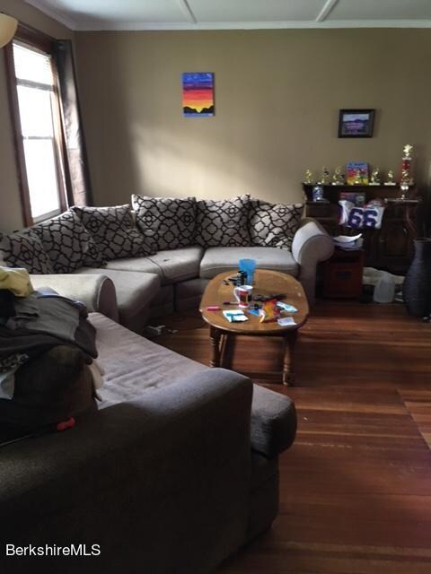 carson living room 3