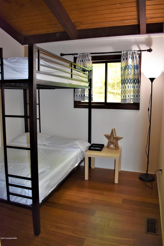 348 Valley Rd, Canadensis, PA 18325 - photo 4