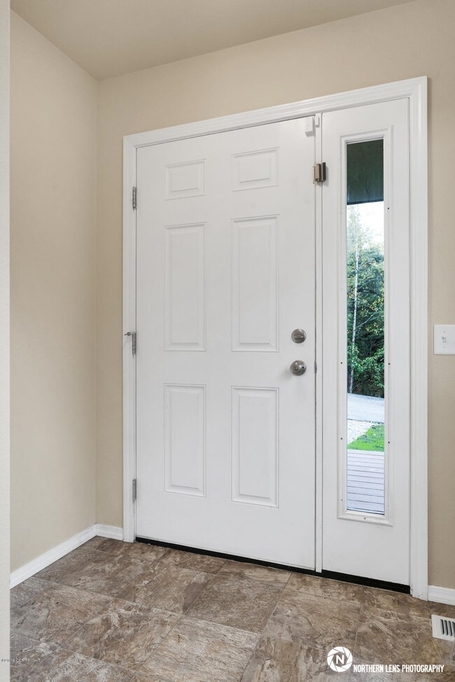 1_Entrance