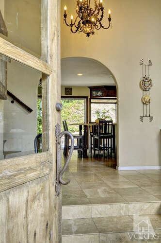 3142 Adirondack Ct, Westlake Village, CA 91362 - photo 6