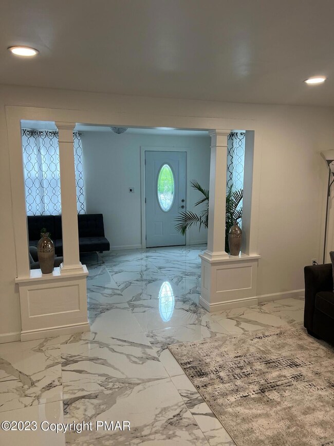 228 State St, Nanticoke, PA 18634 - photo 5