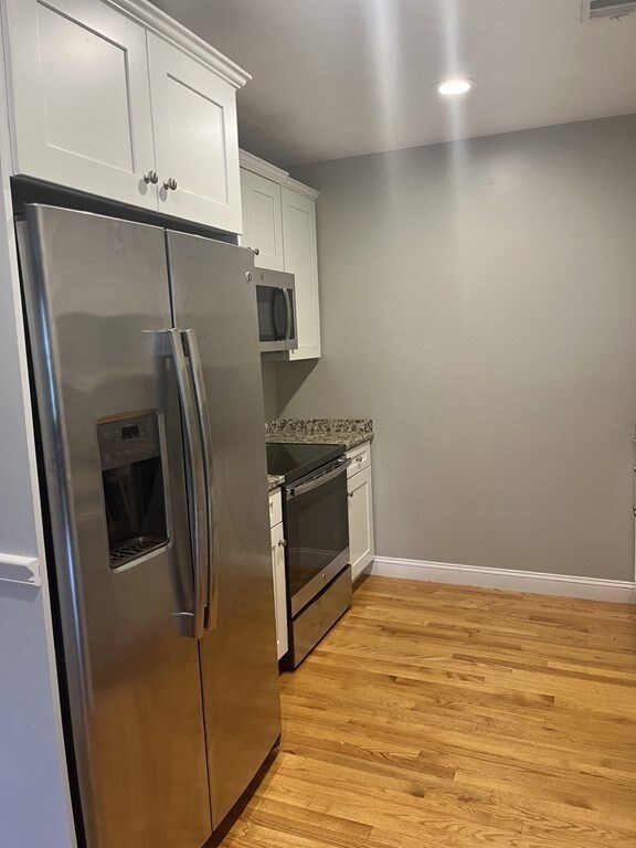 20 Humphrey St unit 6, Weymouth, MA 02189 - photo 5