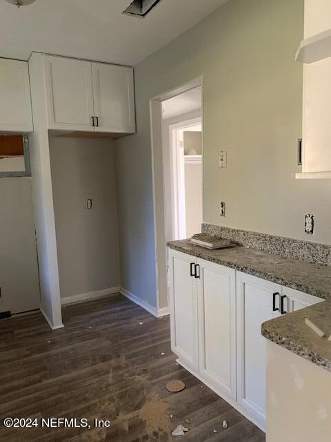 6735 Peter Rabbit Dr N, Jacksonville, FL 32210 - photo 7