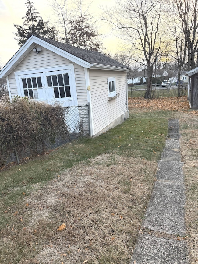 17 Reservoir Ave, Norwalk, CT 06850 - photo 5