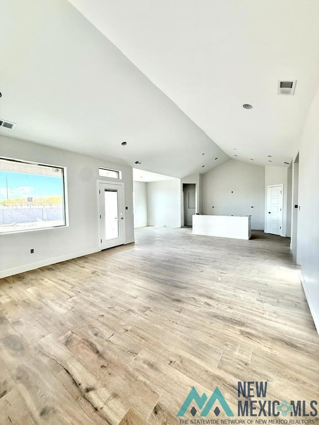 2526 Segovia Ct, Carlsbad, NM 88220 - photo 3