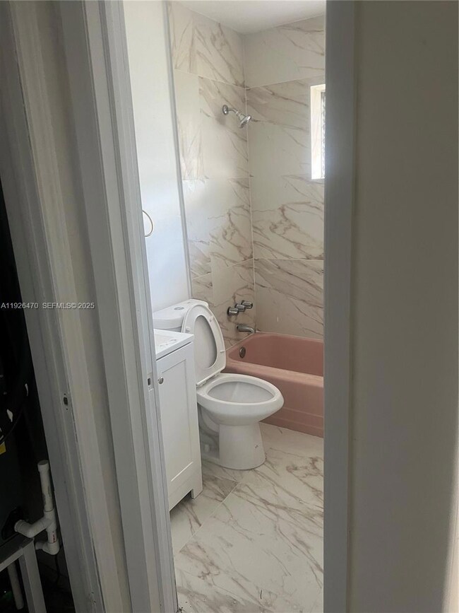 3921 SW 59th Ave unit A, West Park, FL 33023 - photo 4