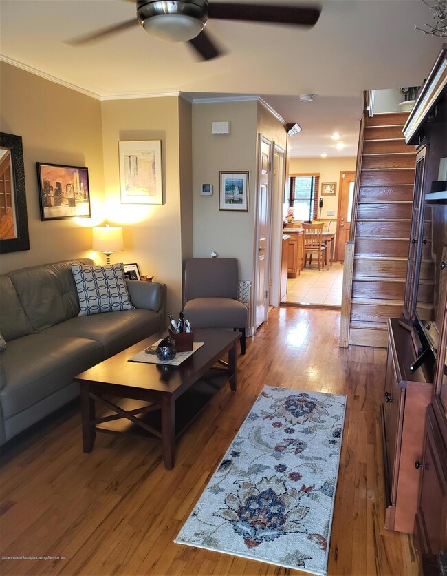 9 Dalton Ave, Staten Island, NY 10306 - photo 5