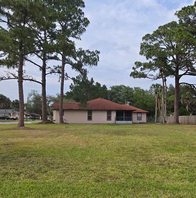 6725 Caliph Ave, Cocoa, FL 32927 - photo 4